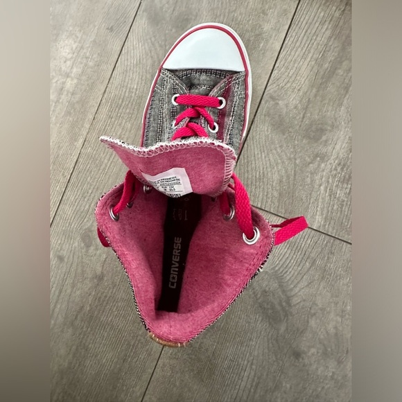 Converse Chuck Taylor Hi Berry Pink High-Top Fabric Basketball Shoe size 5.5 - Picture 3 of 16